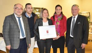 Les acteurs du projet HSS en présence de Francis Deplace, DG DELPHIS, Céline Pinault, pilote, et Michel Brun, Président de l'OPAC 36